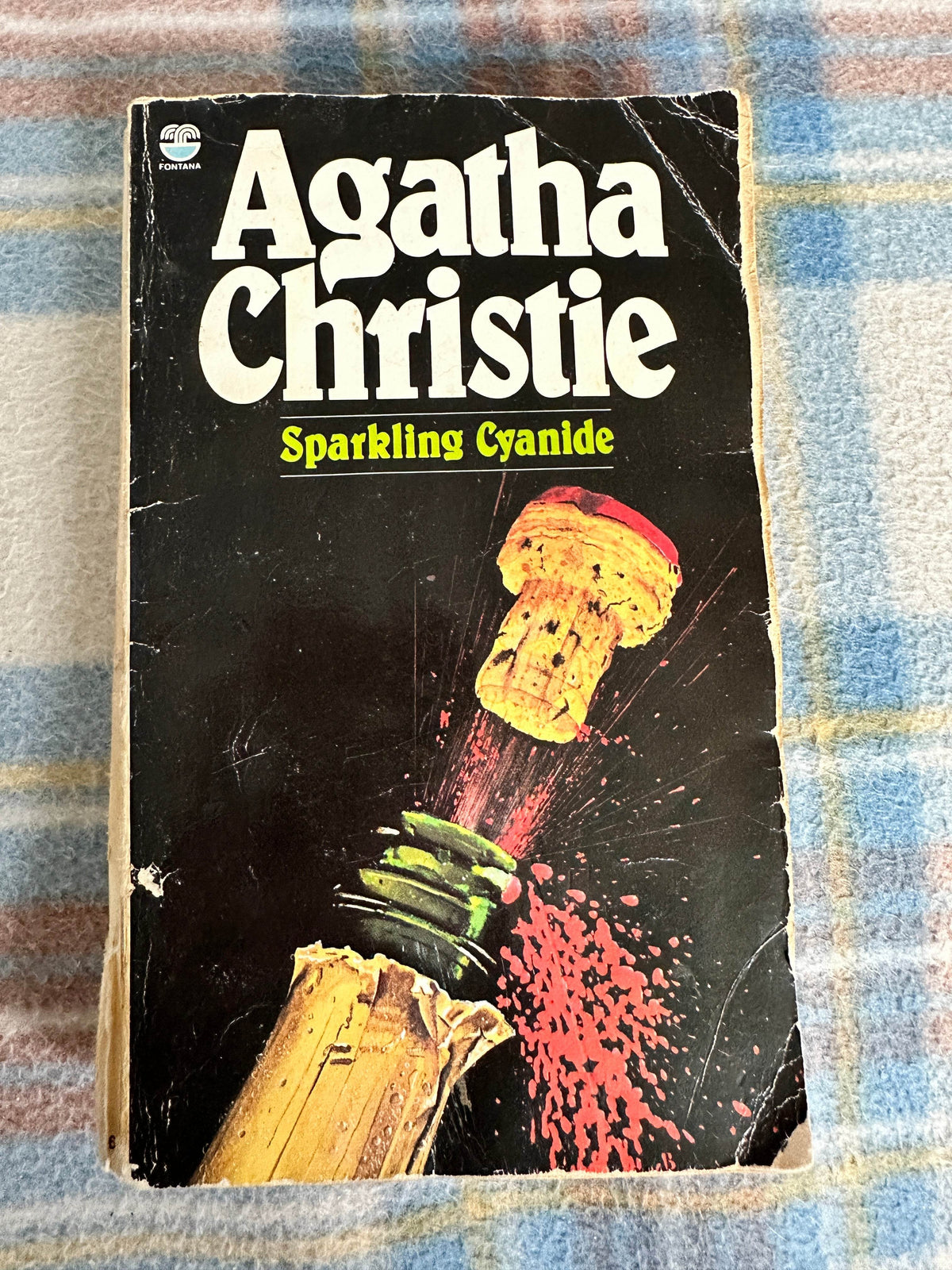 1981 Sparkling Cyanide - Agatha Christie(Fontana) - Honeyburn Books (UK)