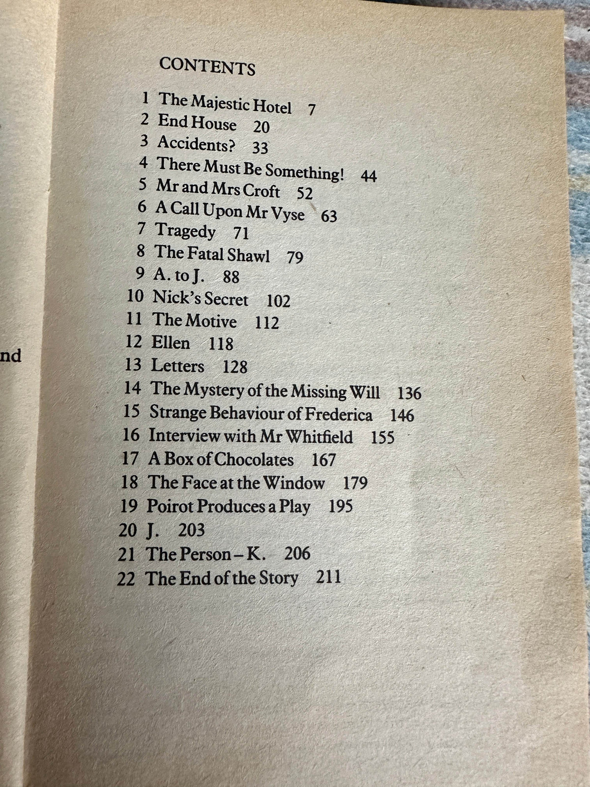 1989 Peril At End House - Agatha Christie(Fontana) - Honeyburn Books (UK)