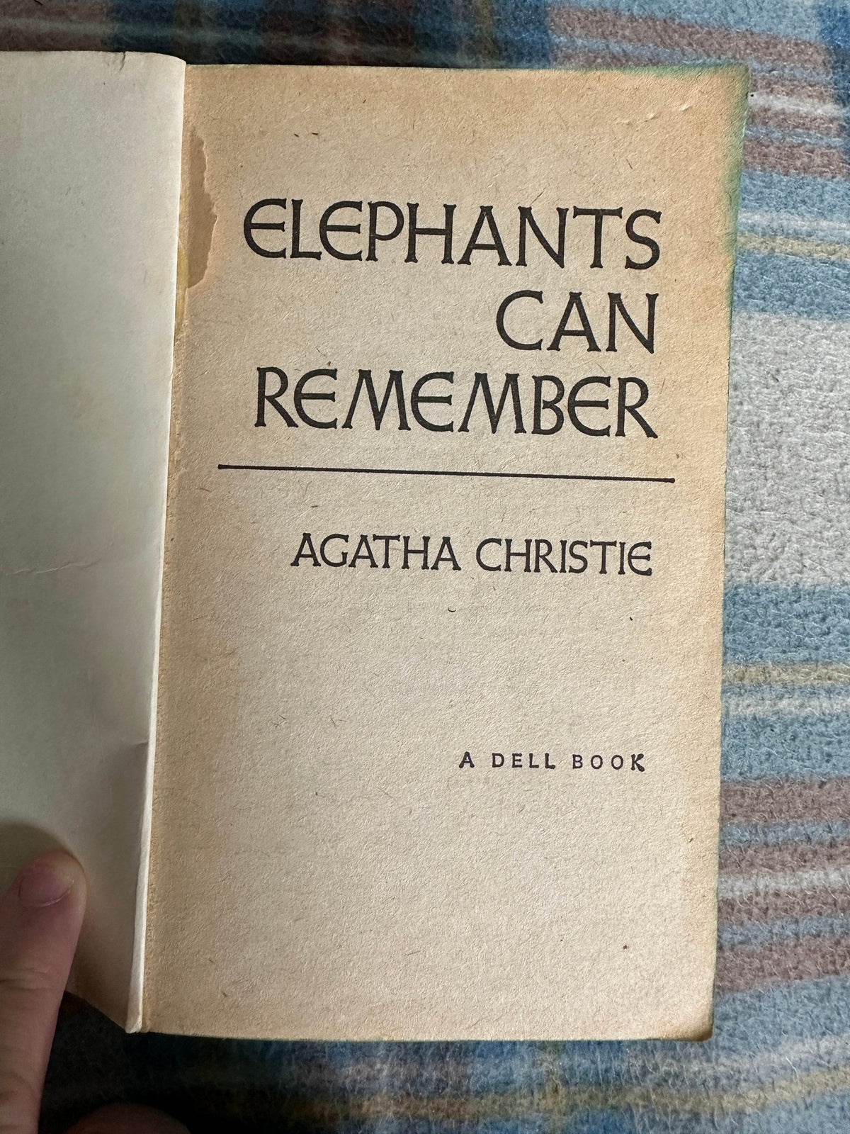 1977 Elephants Can Remember - Agatha Christie(Dell Books US) - Honeyburn Books (UK)
