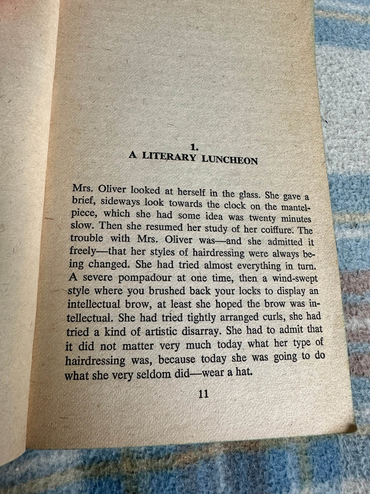 1977 Elephants Can Remember - Agatha Christie(Dell Books US) - Honeyburn Books (UK)
