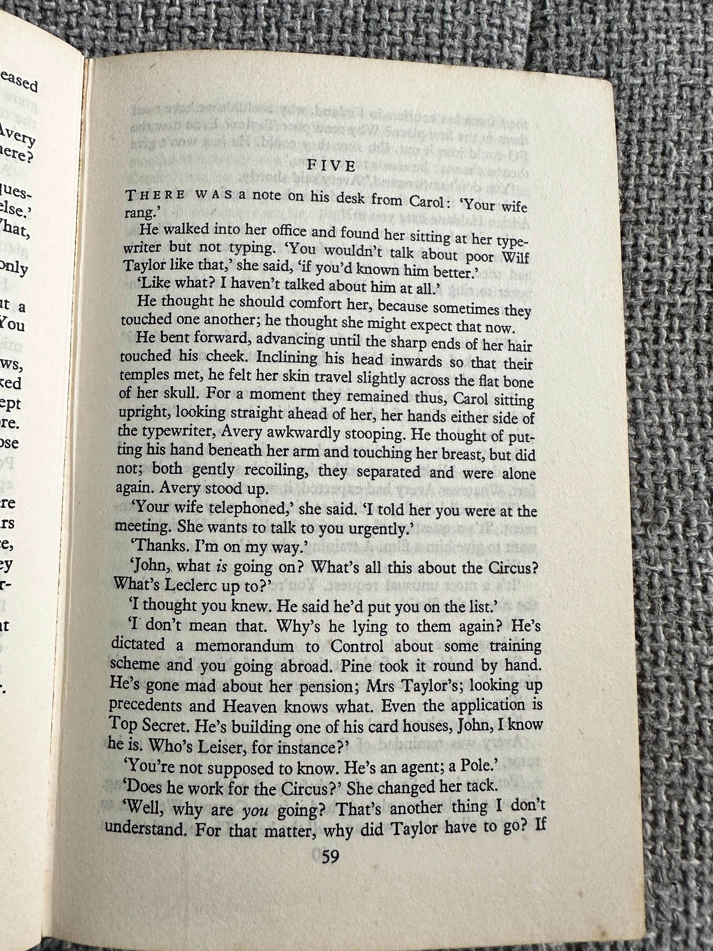 1966*1st* The Looking-Glass War - John Le Carré (The Reprint Society) - Honeyburn Books (UK)