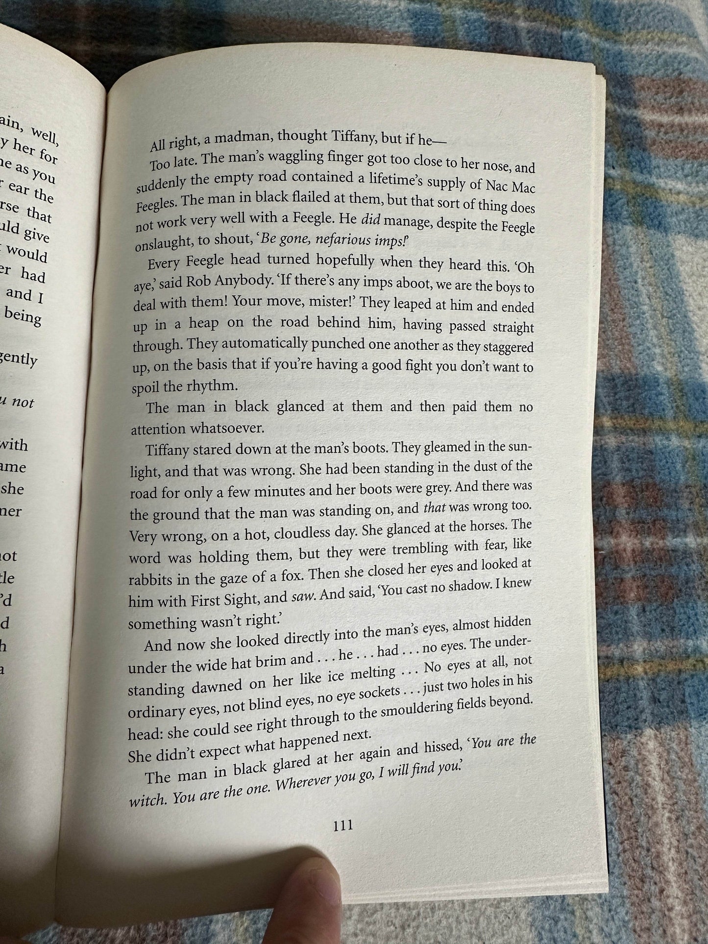 2010*1st* I Shall Wear Midnight - Terry Pratchett(Doubleday) - Honeyburn Books (UK)