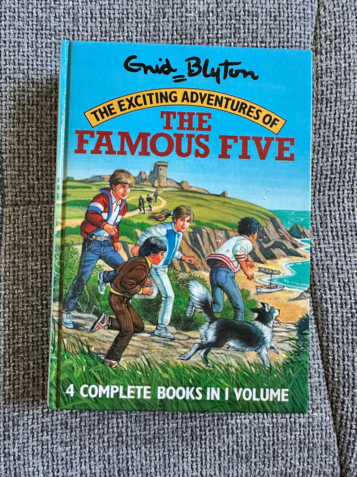1988 The Exciting Adventures of The Famous Five(4 books Five On Treasure Island, Five Go Adventuring Again, Five Go To Smuggler’s Top,Five Fall Into Adventure) Enid Blyton(Illust Jolyne Knox) Treasure Press - Honeyburn Books (UK)