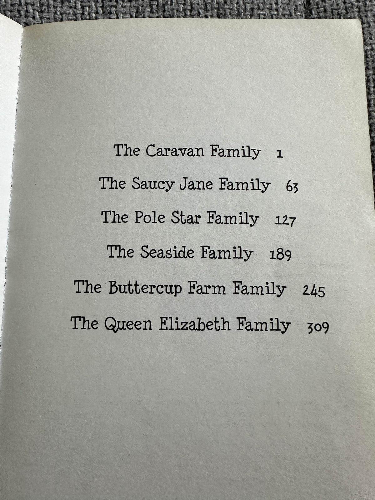 2016 Are We There Yet? - Enid Blyton (Egmont) 6 in 1 The Family Series - Honeyburn Books (UK)
