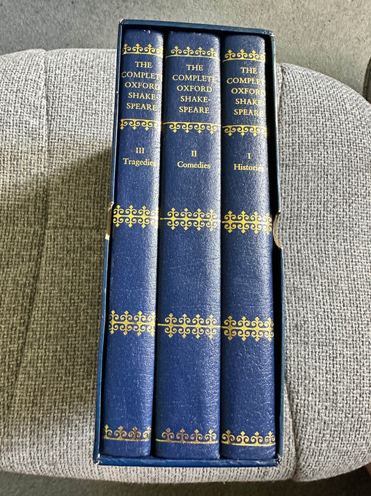 1989 The Complete Oxford Shakespeare (Box Set Leather / gilt) Guild Published - Honeyburn Books (UK)