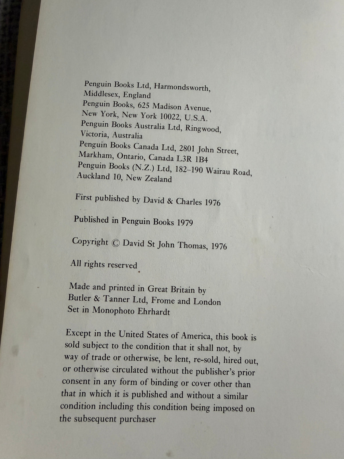 1979 The Country Railway - David St. John Thomas - Penguin Books