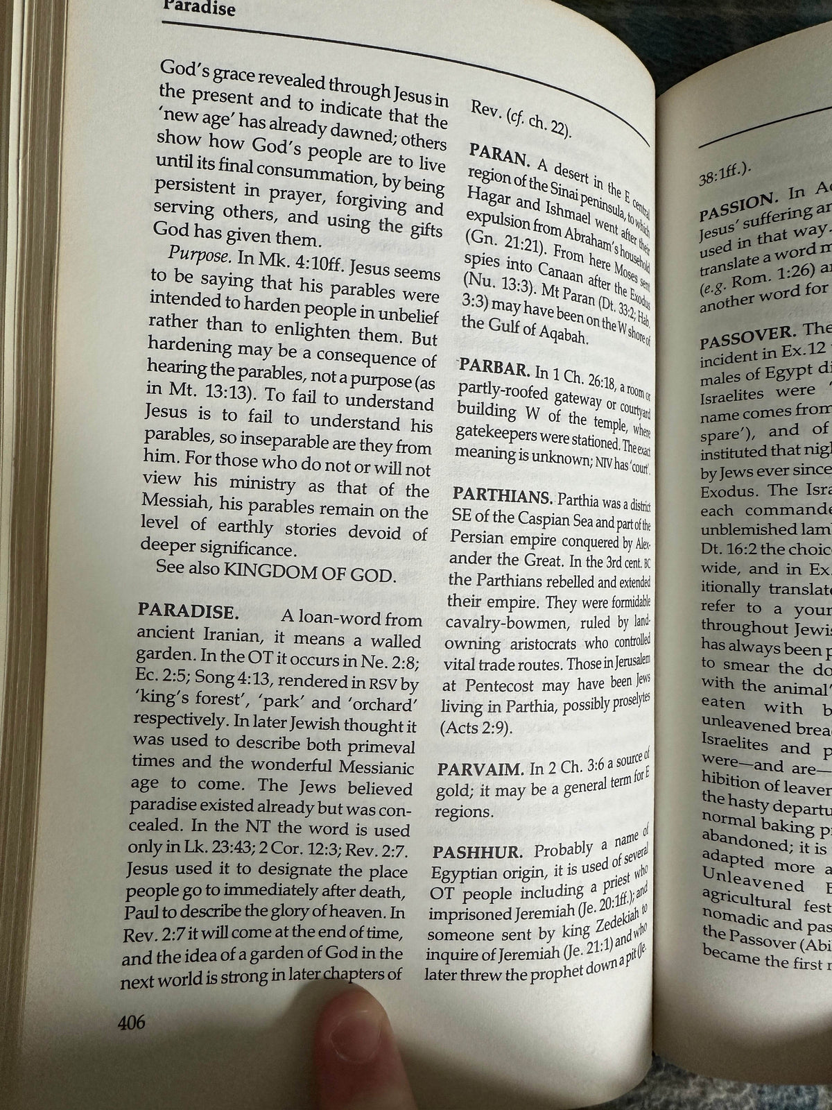 1989 New Concise Bible Dictionary - Inter-Varsity Press - Honeyburn Books (UK)