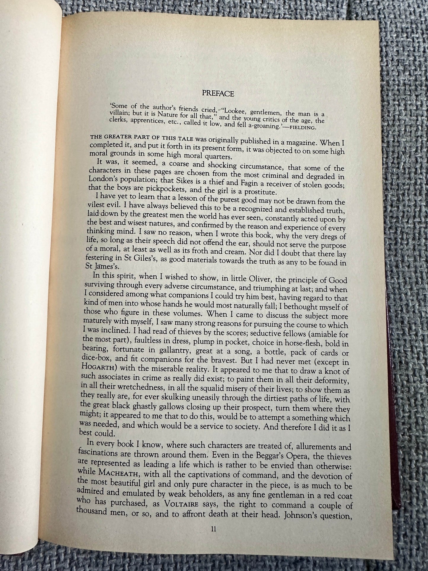 1983 Charles Dickens (Oliver Twist, Great Expectations & A Christmas Carol) in one volume (St. Michael Pub) - Honeyburn Books (UK)