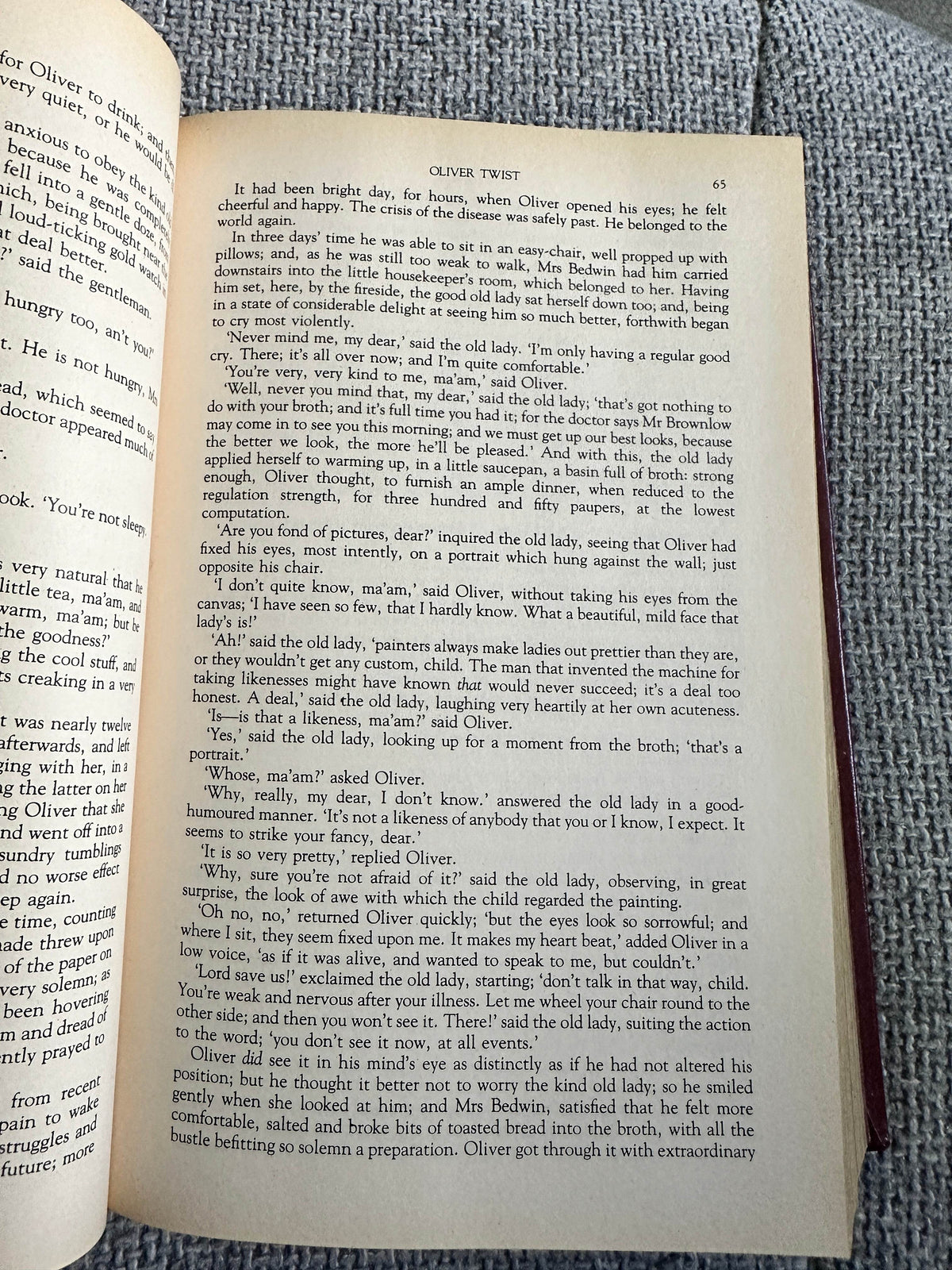 1983 Charles Dickens (Oliver Twist, Great Expectations & A Christmas Carol) in one volume (St. Michael Pub) - Honeyburn Books (UK)