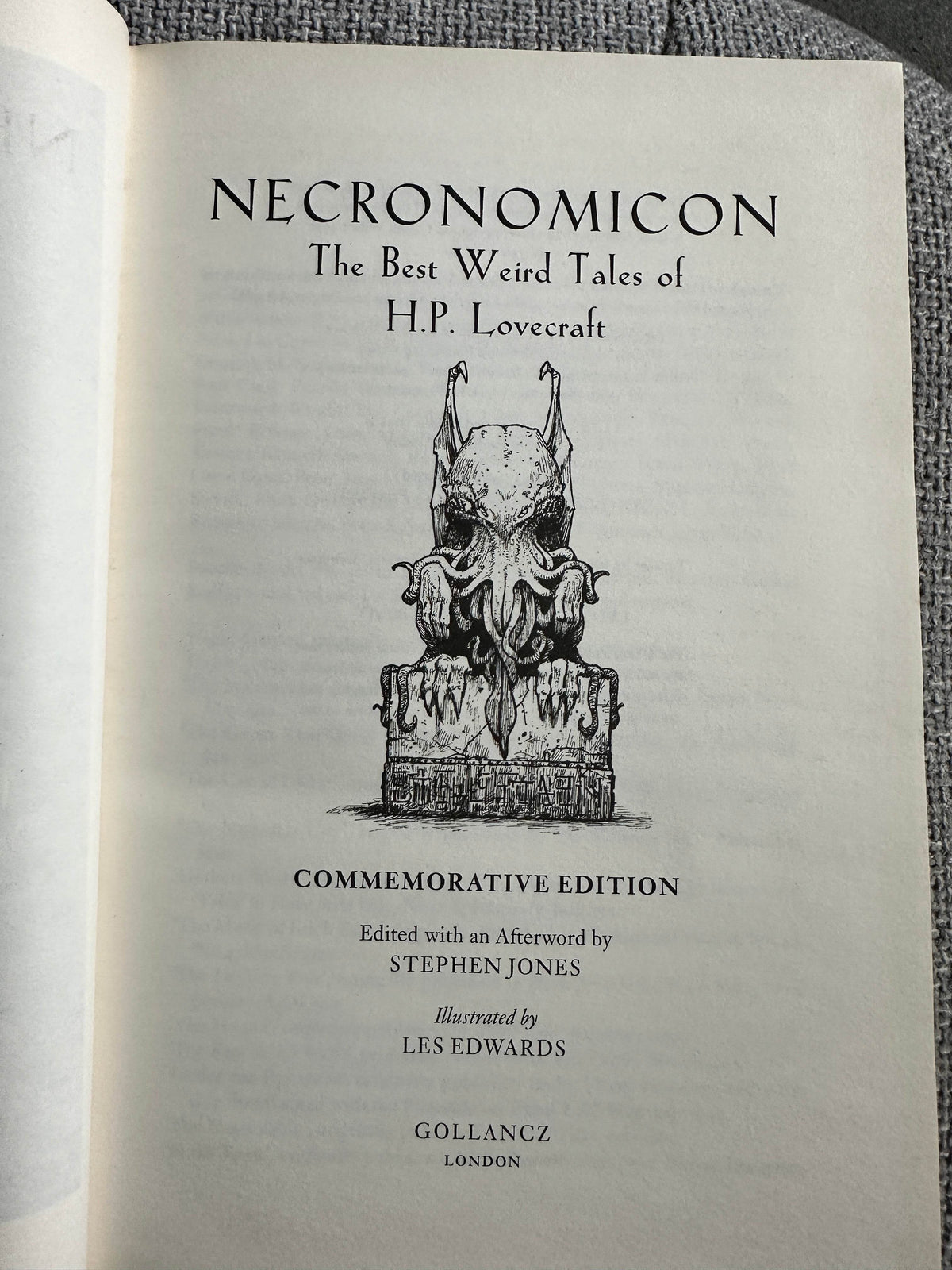 2008 Necronomicon (The Best Weird Tales Of H. P. Lovecraft) Gollancz - Honeyburn Books (UK)