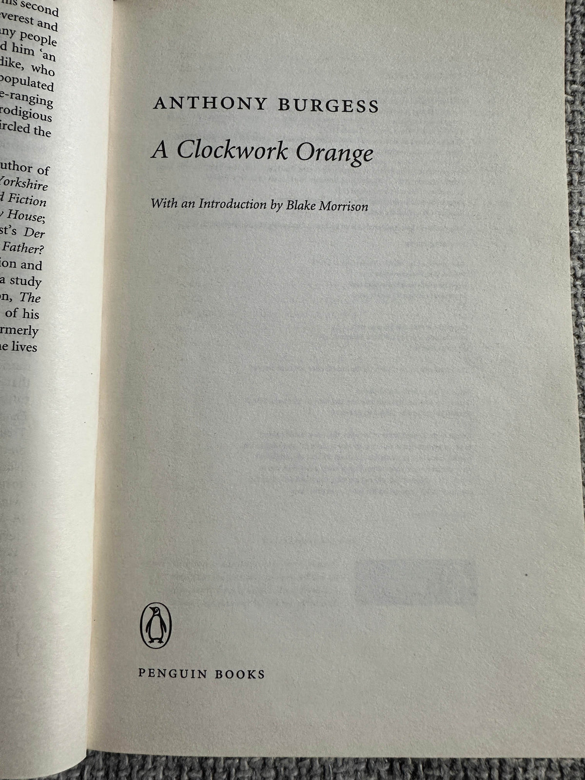 2000 A Clockwork Orange - Anthony Burgess ( Penguin) - Honeyburn Books (UK)