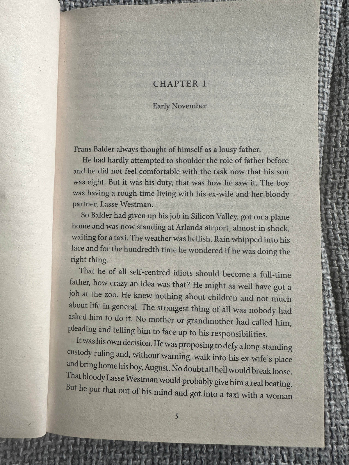 2016 The Girl In The Spider’s Web - David Lagercrantz(Maclehose Quercus) - Honeyburn Books (UK)