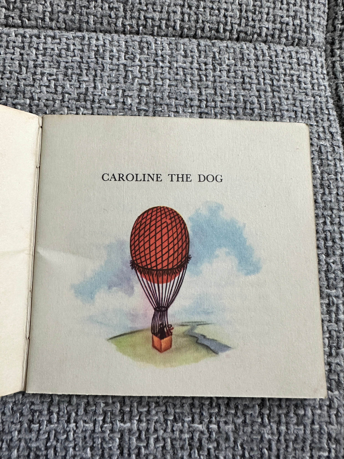 1950’s Caroline The Dog A Mini Book(Brown Watson) - Honeyburn Books (UK)