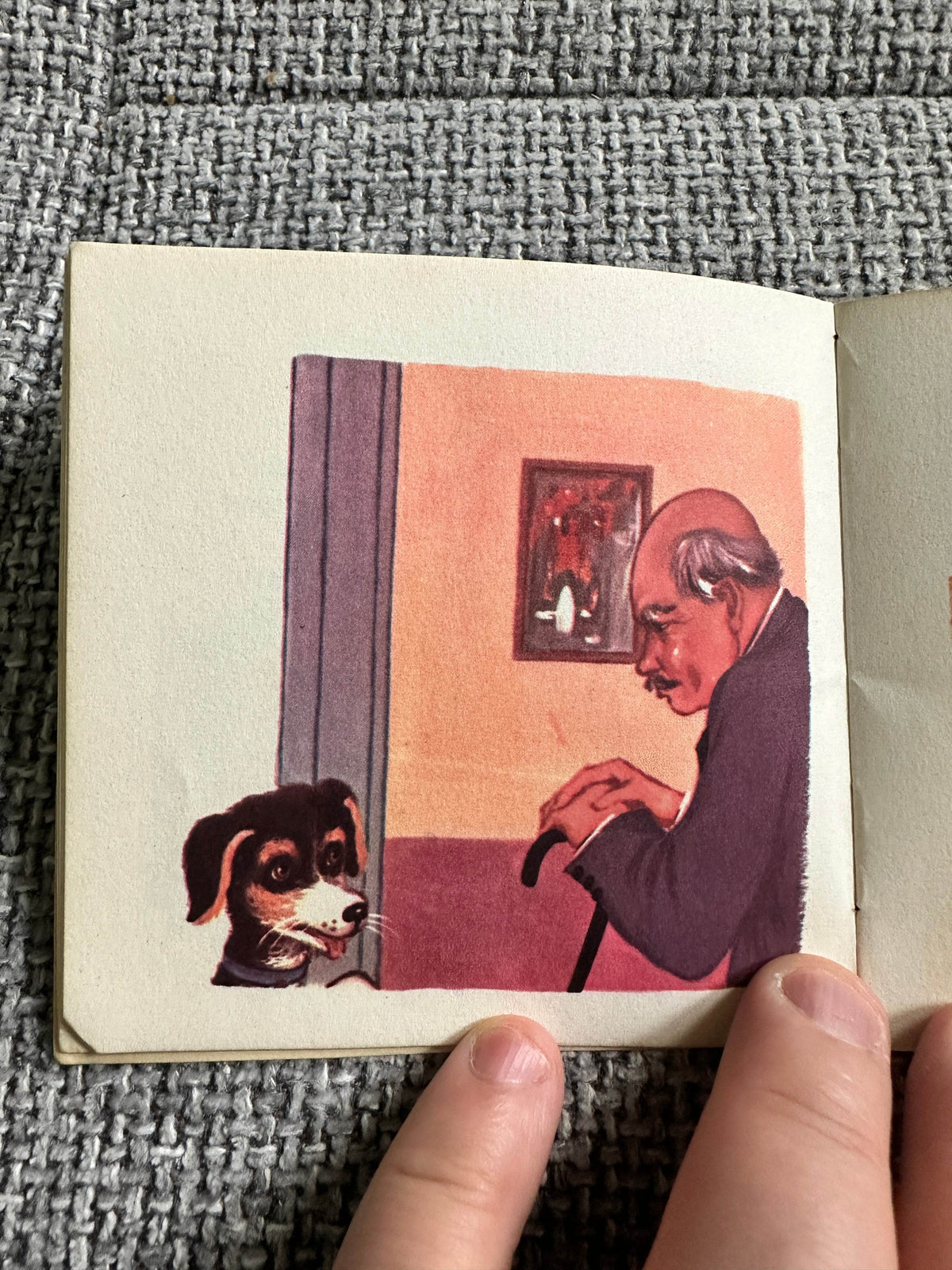 1950’s Caroline The Dog A Mini Book(Brown Watson) - Honeyburn Books (UK)