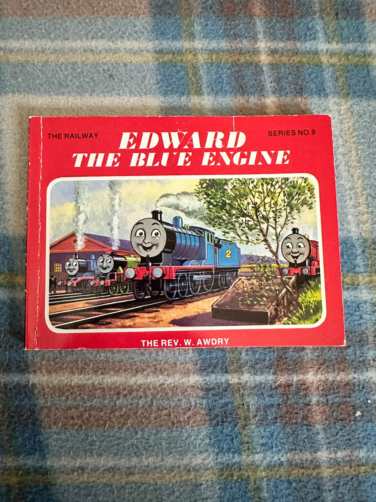 1985 Edward The Blue Engine - Rev. W. Awdry (Kaye & Ward) - Honeyburn Books (UK)