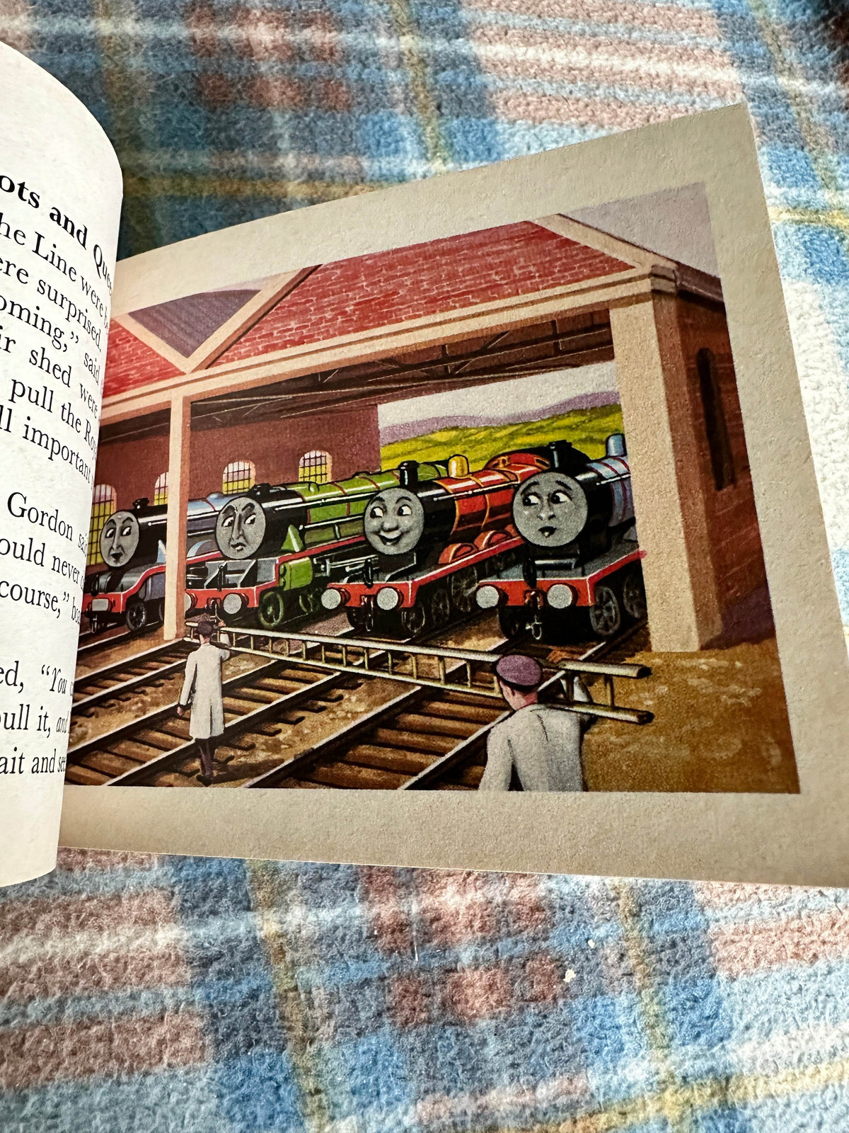1984 Gordon The Big Engine - The Rev W. Awdry(Illust C. Reginald Dalby) Kaye & Ward Published - Honeyburn Books (UK)