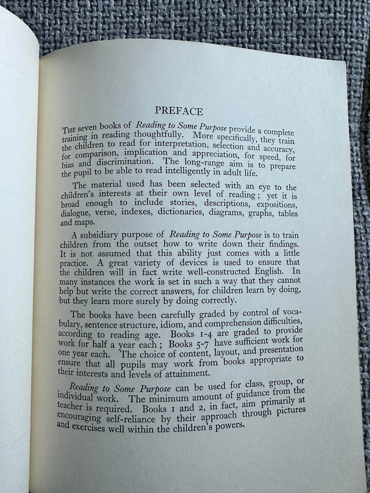 1967 Reading To Some Purpose Book 1 - Phyllis Flowerdew & Ronald Ridout(Illust H. Lutry)Oliver & Boyd Publisher - Honeyburn Books (UK)