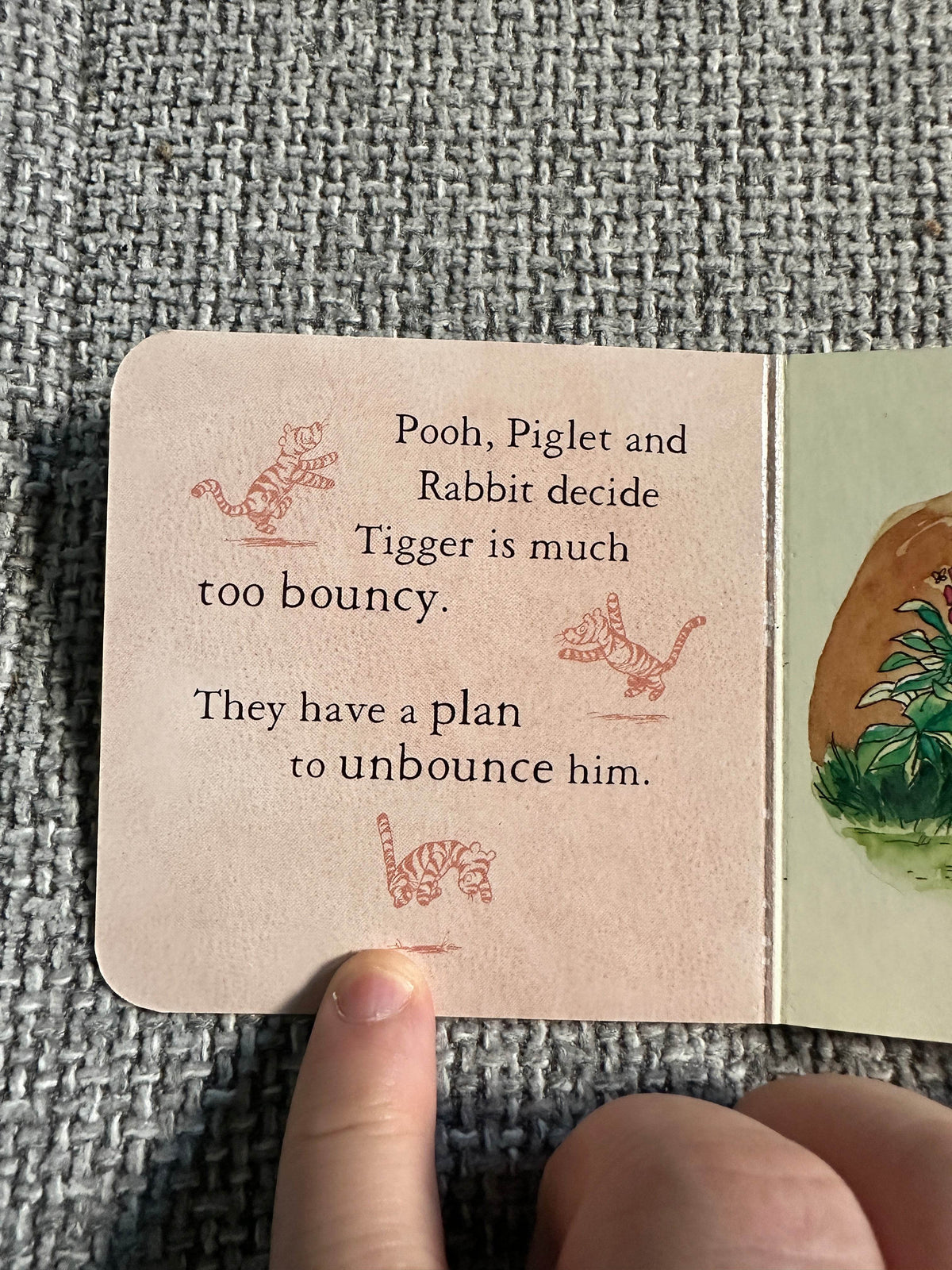 2005 Tigger Is Unbounced - A. A. Milne(Andrew Grey illustration)Egmont Books - Honeyburn Books (UK)