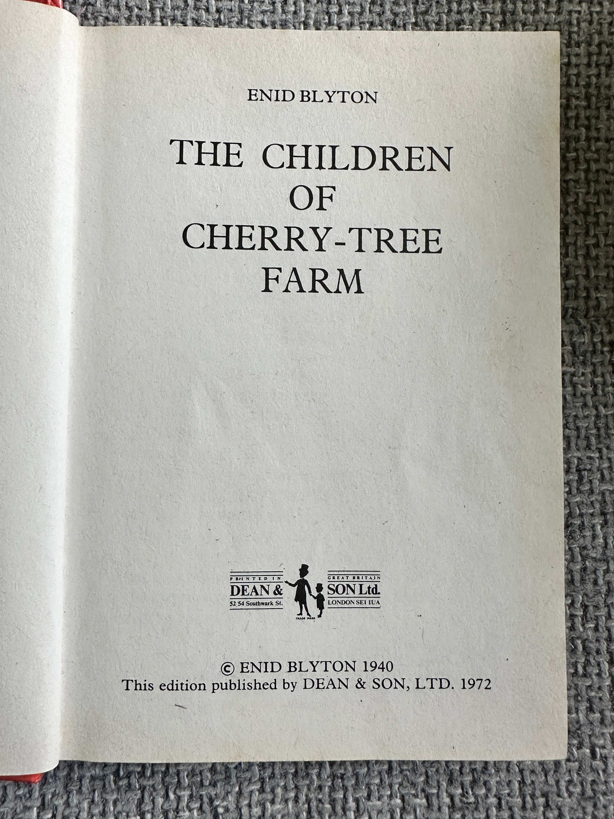 1972 The Children Of Cherry-Tree Farm - Enid Blyton ( Dean & Son) - Honeyburn Books (UK)