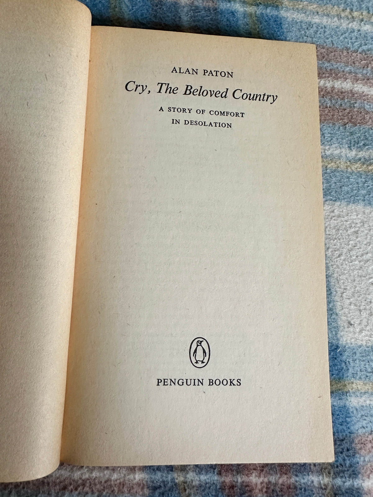 1971 Cry, The Beloved Country - Alan Paton(Penguin Modern Classics) - Honeyburn Books (UK)
