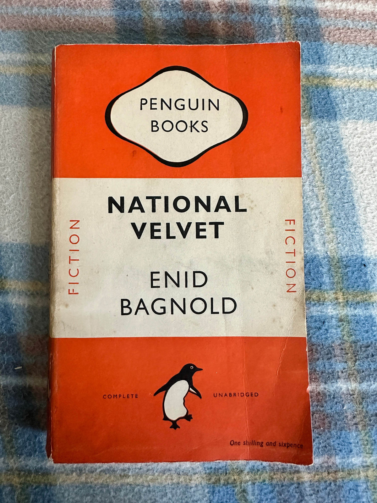 1947 National Velvet - Enid Bagnold(Illust Laurian Jones)Penguin Books - Honeyburn Books (UK)