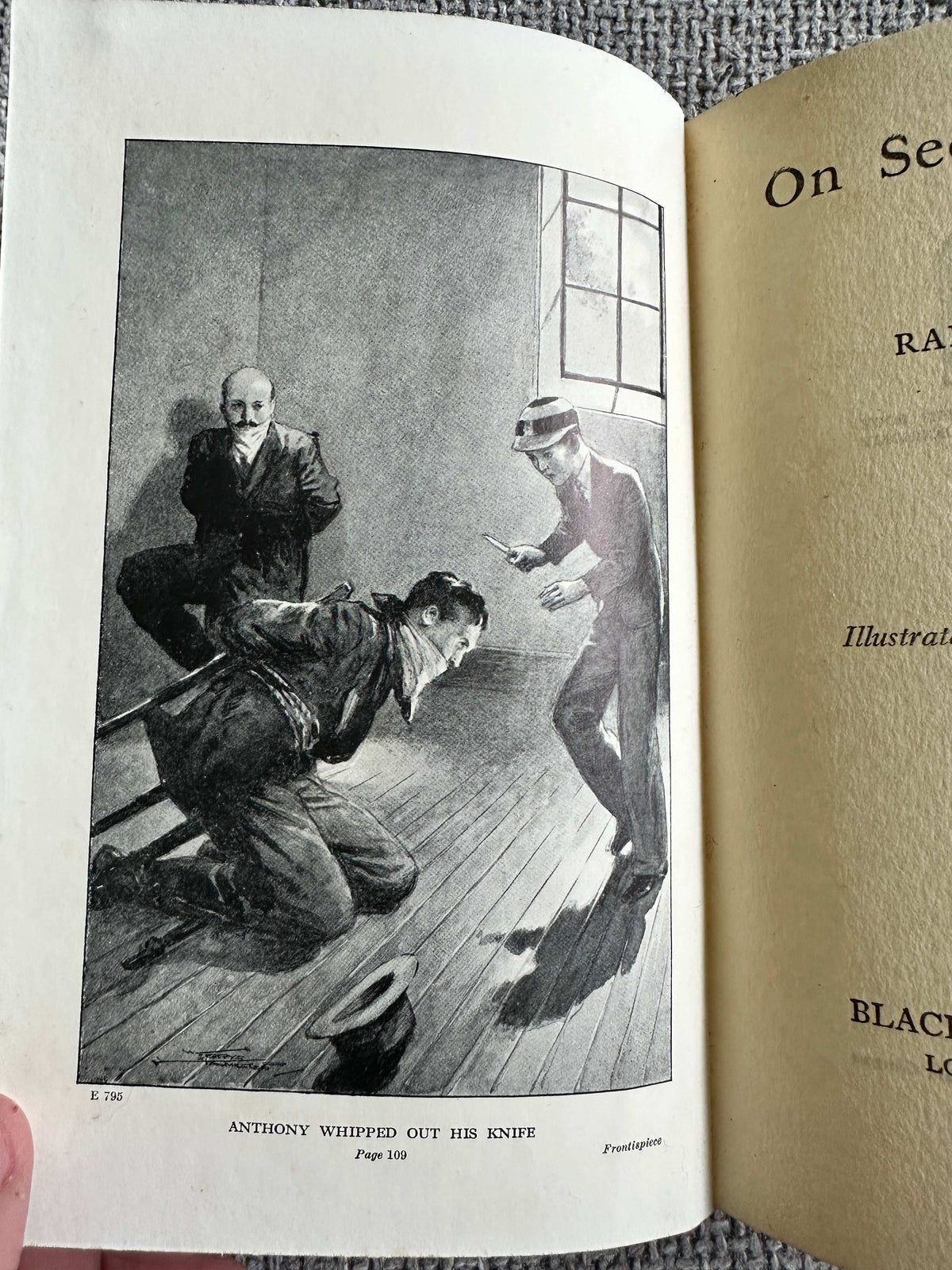 1935*1st* On Secret Service - Ralph Arnold (W. Bryce Hamilton Illust) Blackie & Son Ltd - Honeyburn Books (UK)