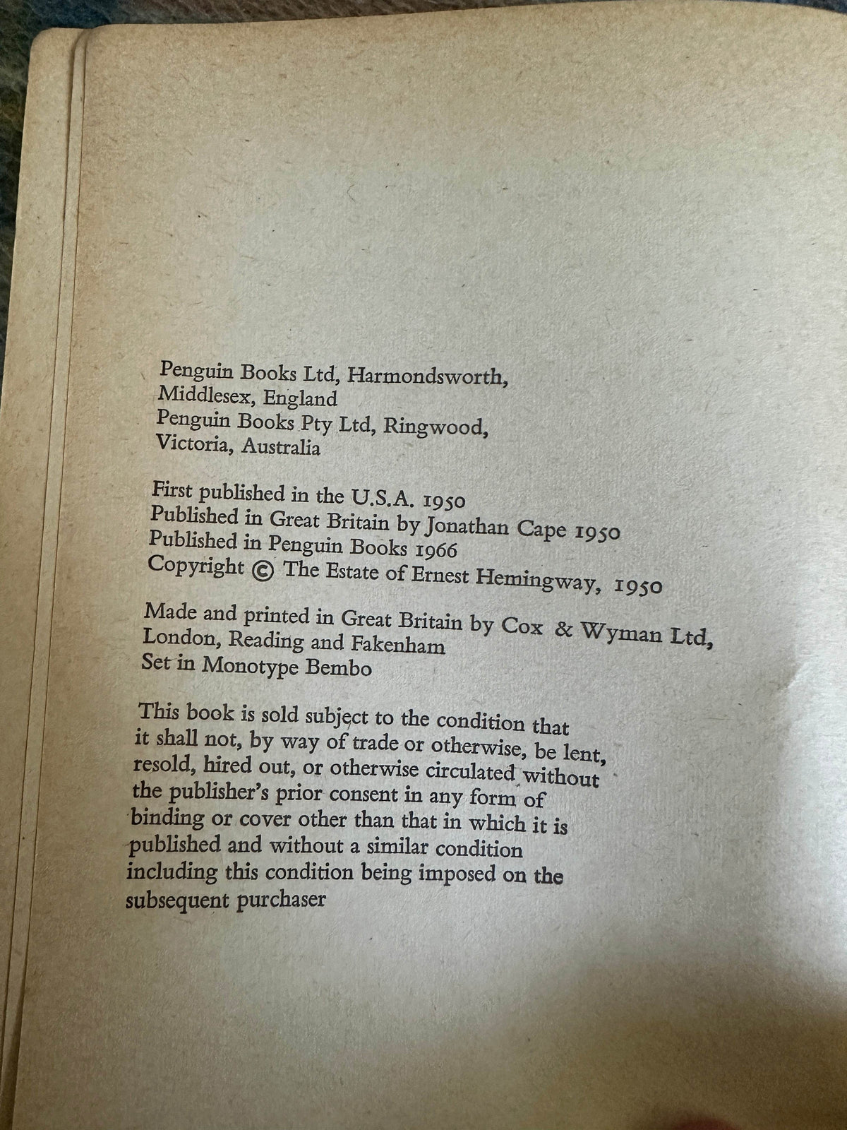 1966*1st* Across The River & Into The Trees - Ernest Hemingway(Penguin) - Honeyburn Books (UK)