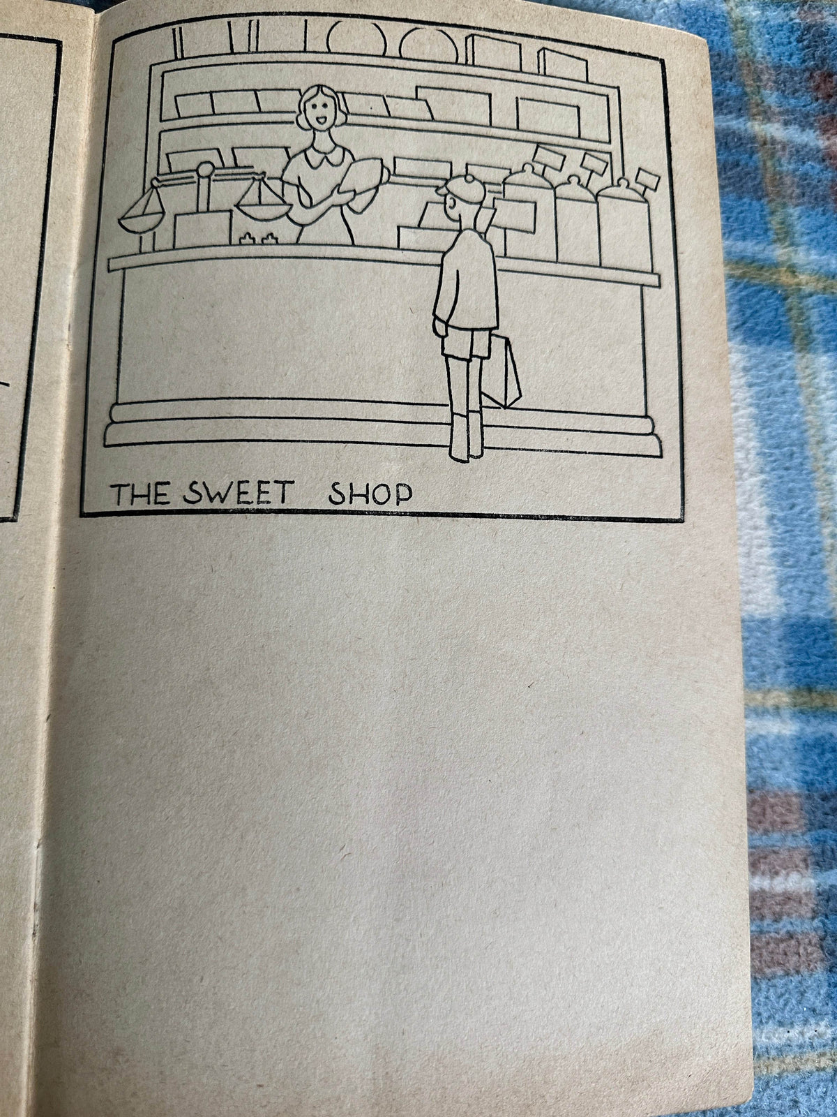 1940’s Home & Street Drawing Book - Honeyburn Books (UK)