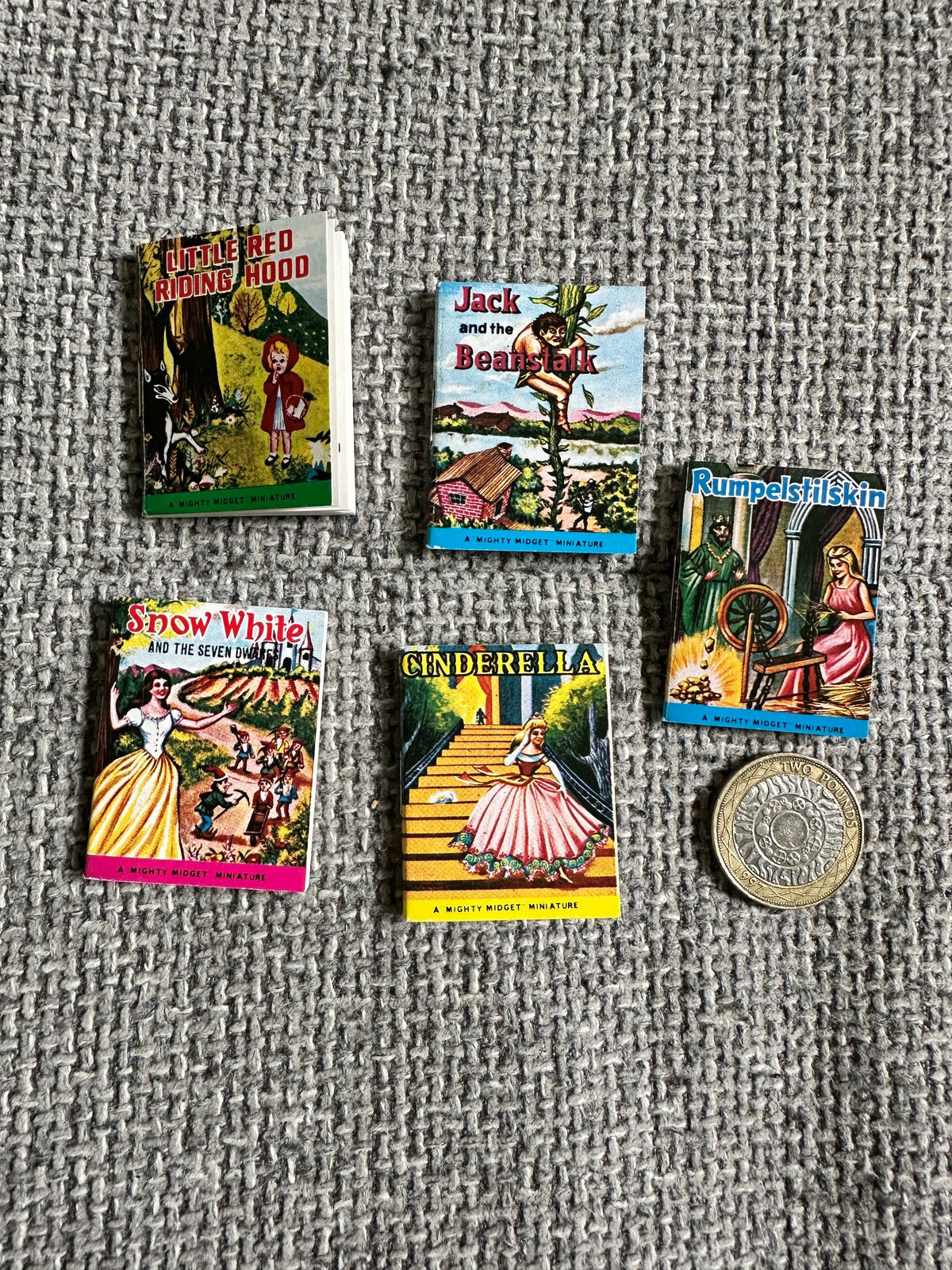 1976 A Mighty Midget Miniature Library Set 1 (Snow White, Rumpelstiltskin, Cinderella, Little Red Riding Hood, Jack & The Beanstalk) Illust Peggy Goodwin (B. Hackman Published) - Honeyburn Books (UK)