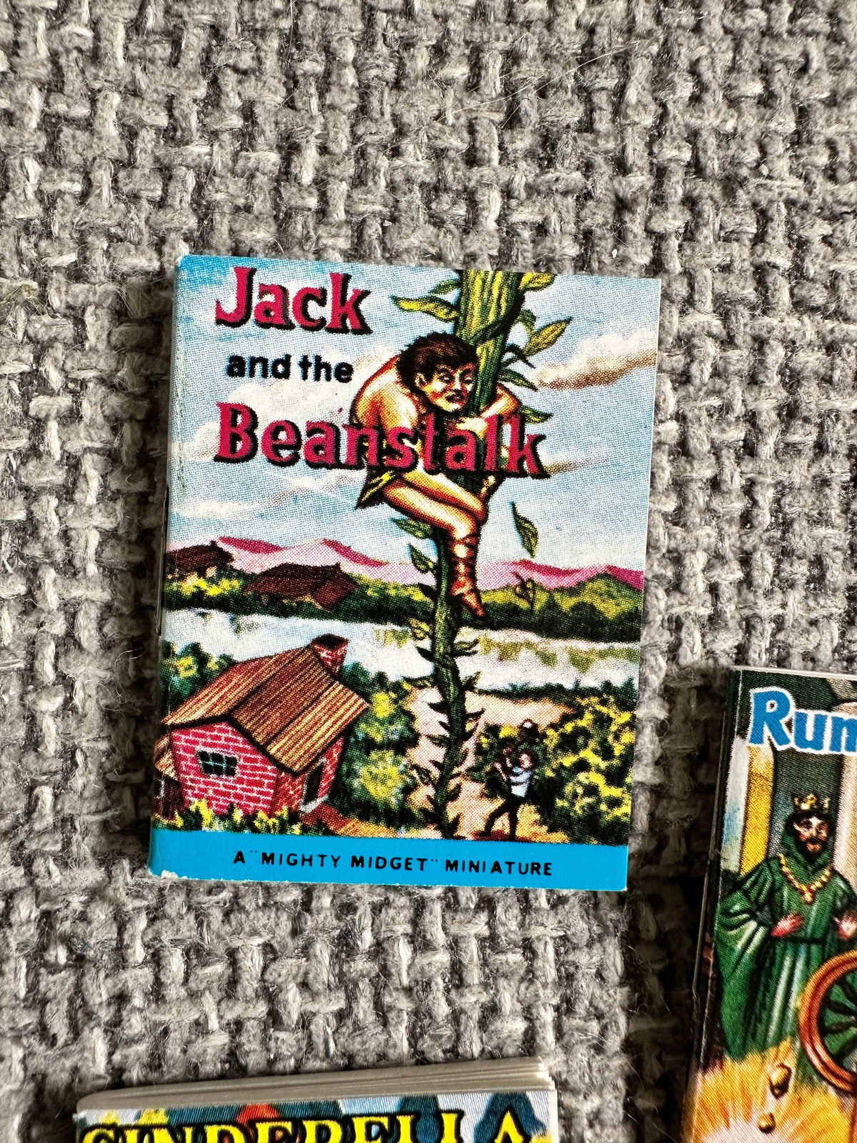 1976 A Mighty Midget Miniature Library Set 1 (Snow White, Rumpelstiltskin, Cinderella, Little Red Riding Hood, Jack & The Beanstalk) Illust Peggy Goodwin (B. Hackman Published) - Honeyburn Books (UK)