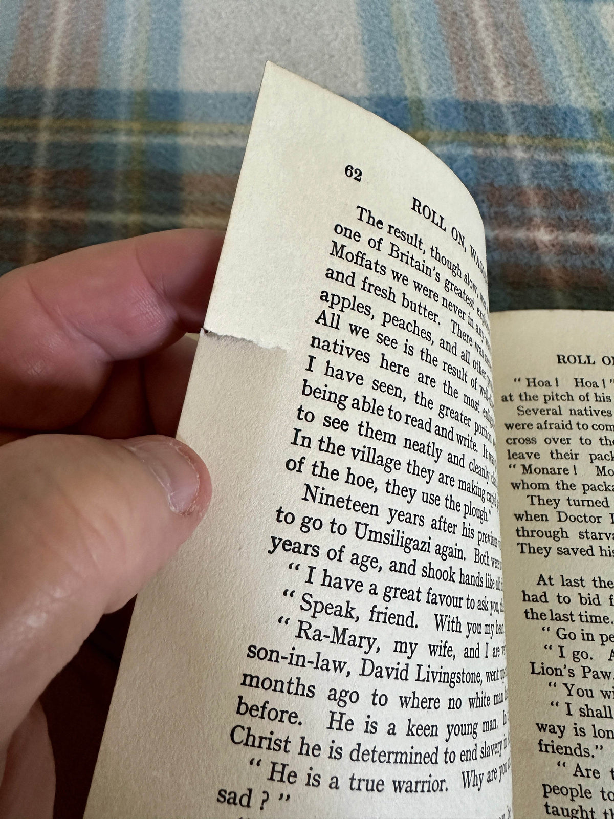1956 Eagle Omnibus Number One : Unarmed Along Outlaws & Other True Stories(Edinburgh House Press) - Honeyburn Books (UK)