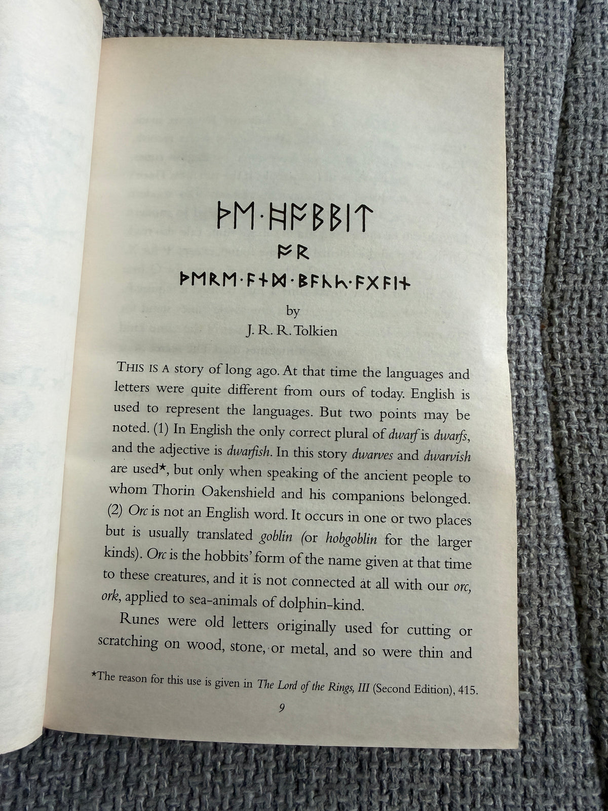 2012 The Hobbit - J. R. R. Tolkien (David Wyatt illust) HarperCollins