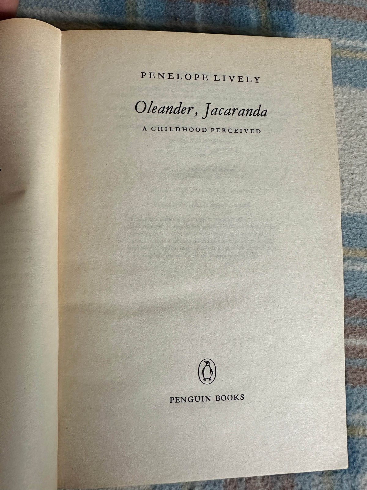 1995 Oleander Jacaranda - Penelope Lively(Penguin) - Honeyburn Books (UK)