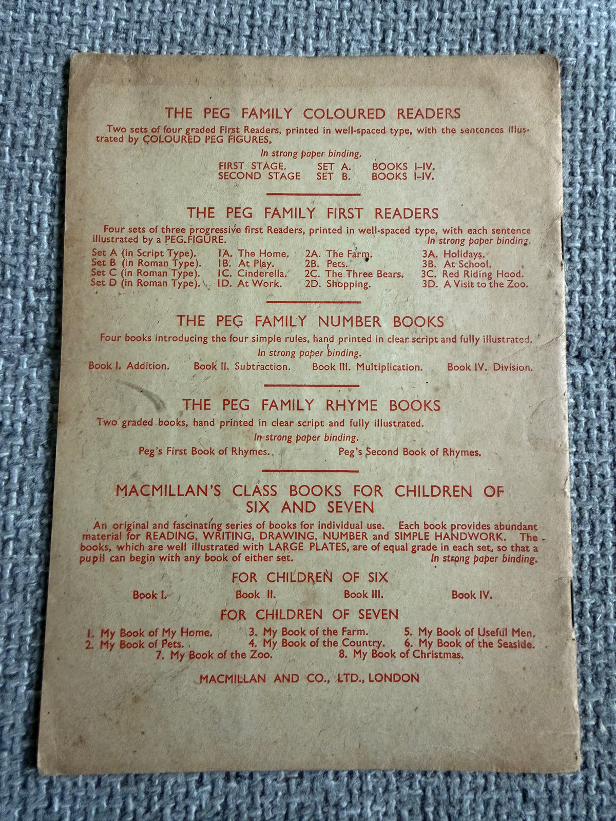 1946 The Peg Family Coloured Readers IV - A. Simon & Sue (MacMillan & Co. Ltd)