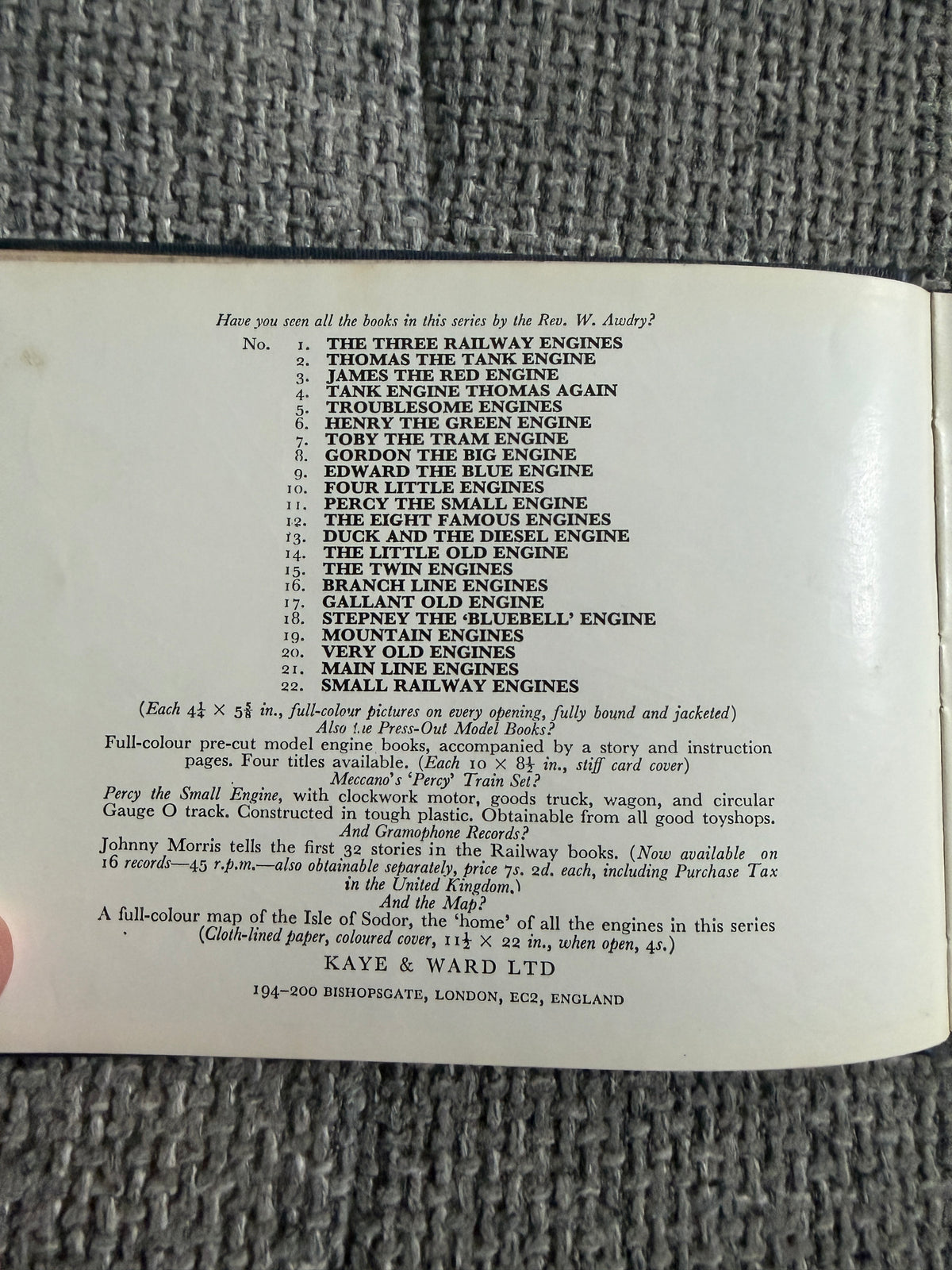 1967*1st* Small Railway Engines(No22) Rev. W. Awdry (Peter & Gunvor Edwards illust) Kaye & Ward Ltd