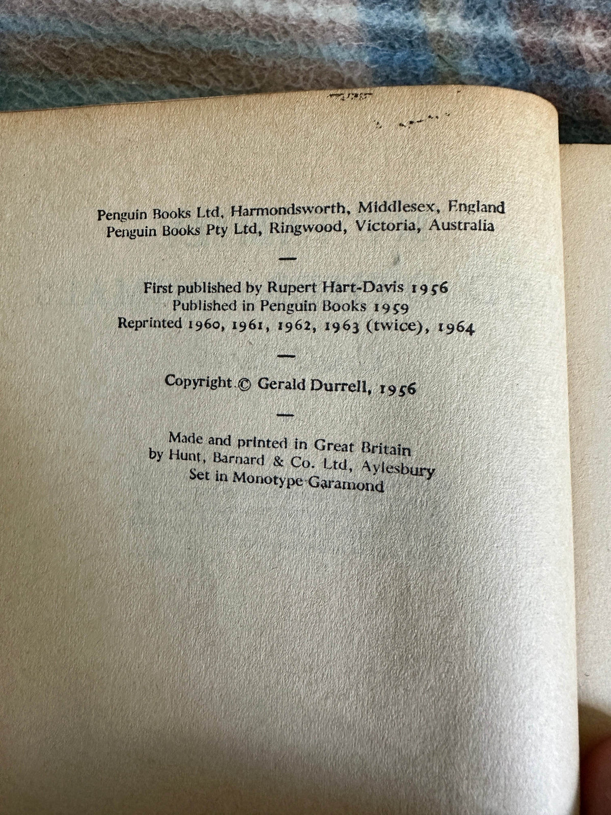 1964 My Family & Other Animals - Gerald Durrell(Penguin) - Honeyburn Books (UK)