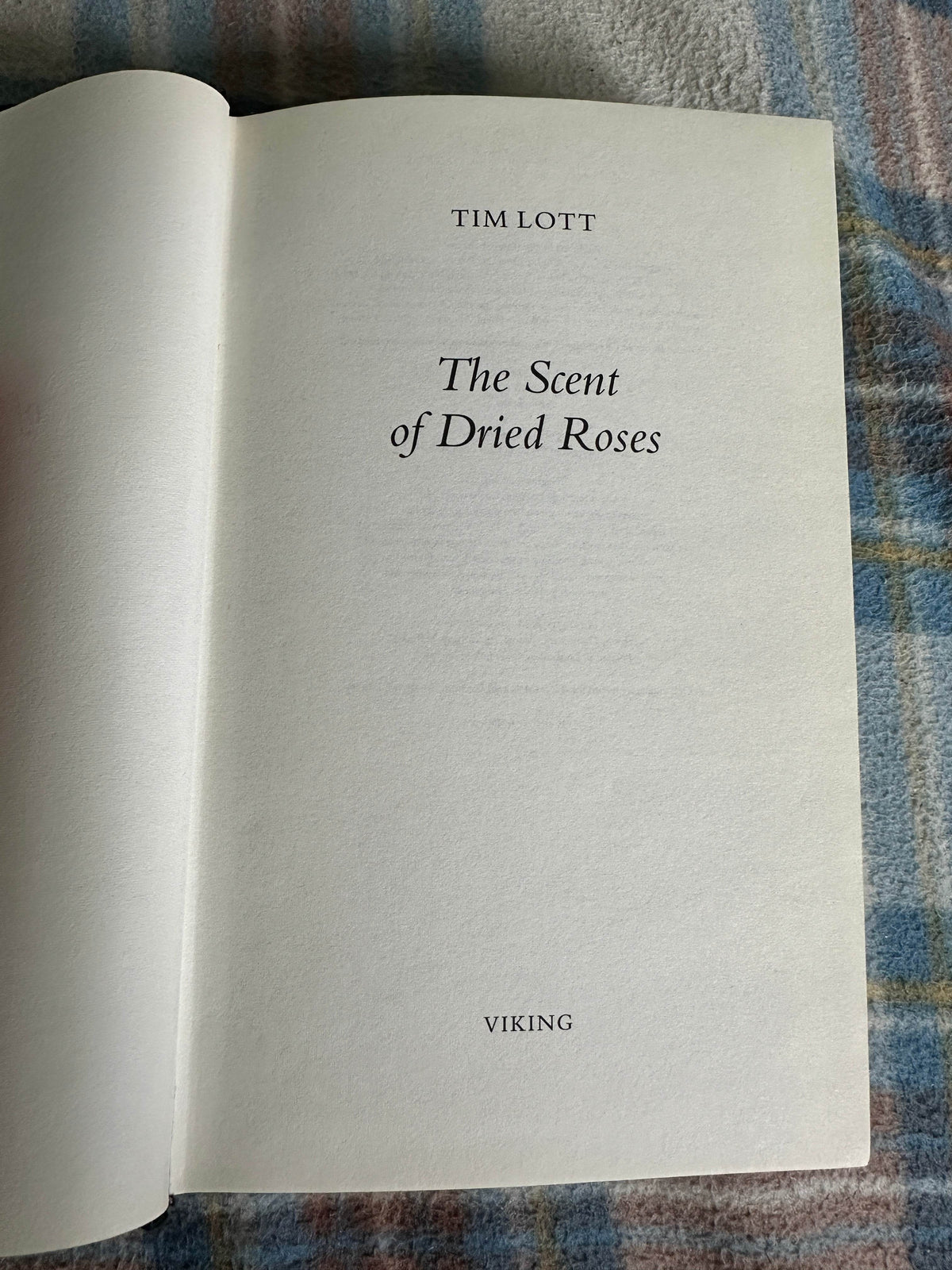 1996*1st* The Scent Of Dried Roses - Tim Lott(Viking) - Honeyburn Books (UK)