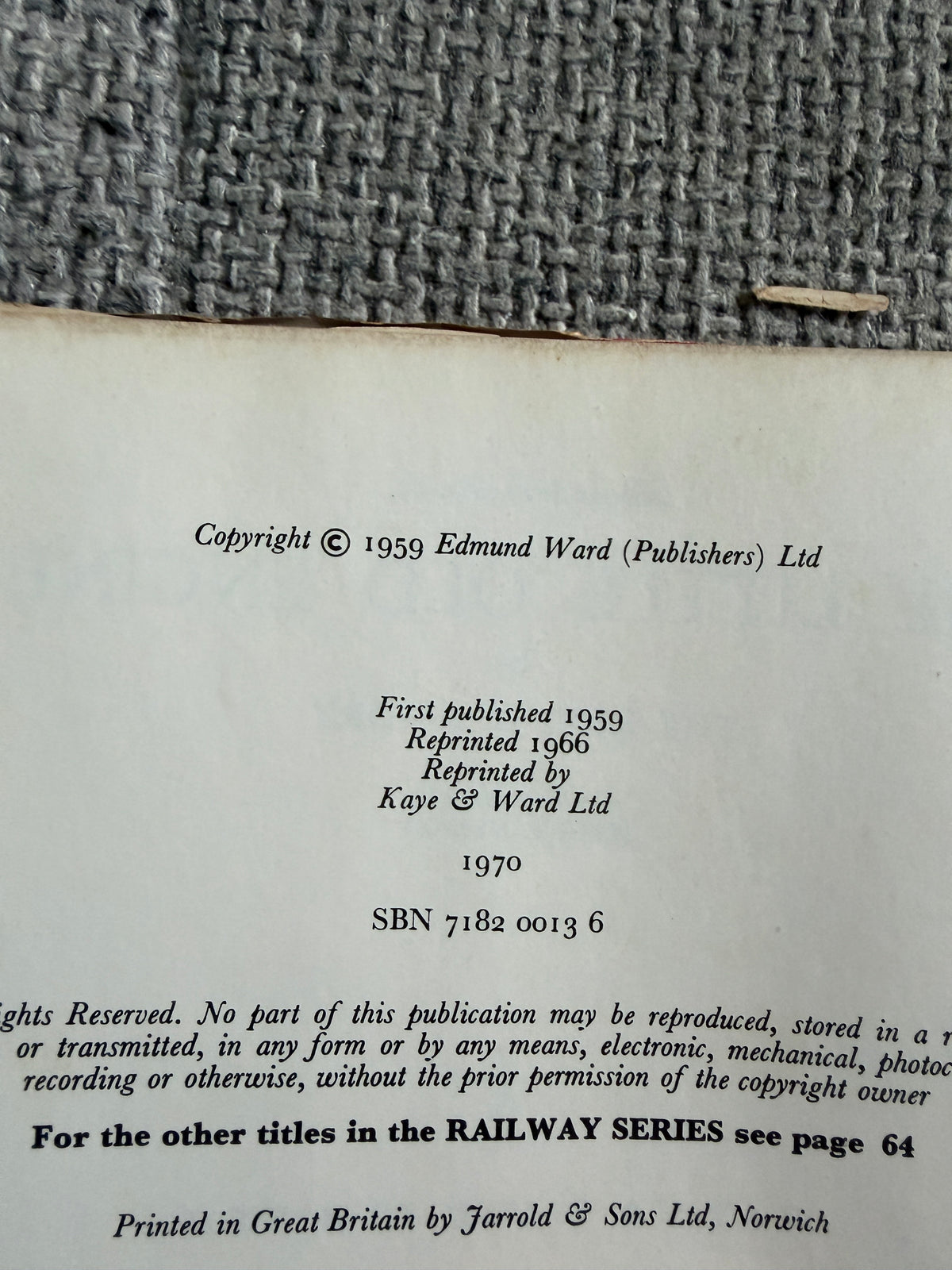 1970 The Little Old Engine(No14) The Rev W. Awdry (John T. Kenney illust) Kaye & Ward Ltd