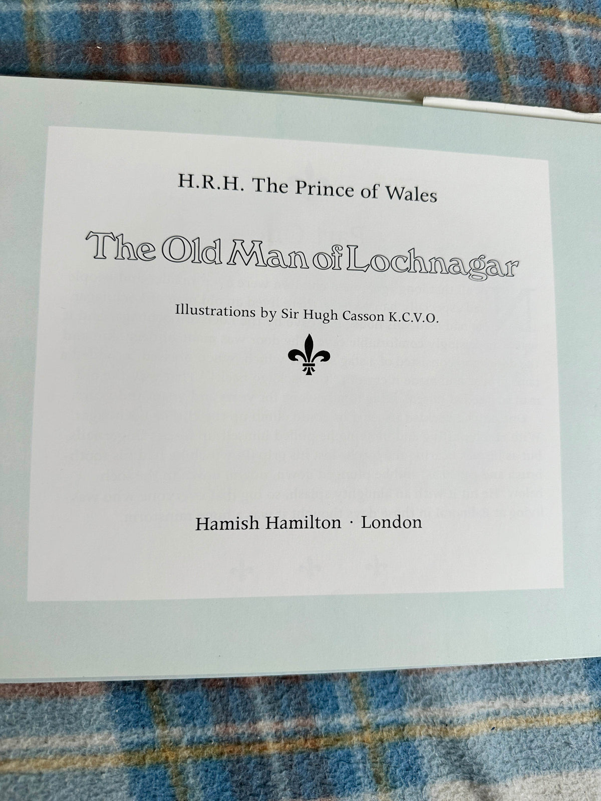 1980*1st* The Old Man Of Lochnagar - H.R.H. The Prince Of Wales(King Charles) illustrated by Sir Hugh Casson(Hamish Hamilton Publishers) - Honeyburn Books (UK)