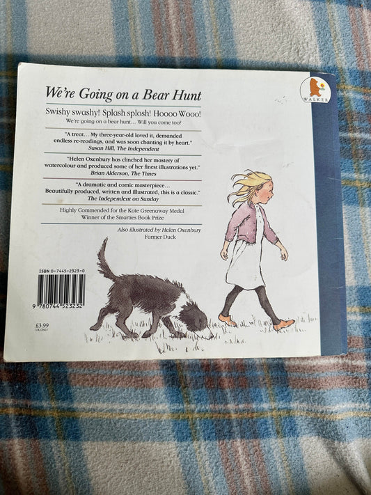 1993 We’re Going On A Bear Hunt - Michael Rosen(Helen Oxenbury illustration)Walker Books - Honeyburn Books (UK)