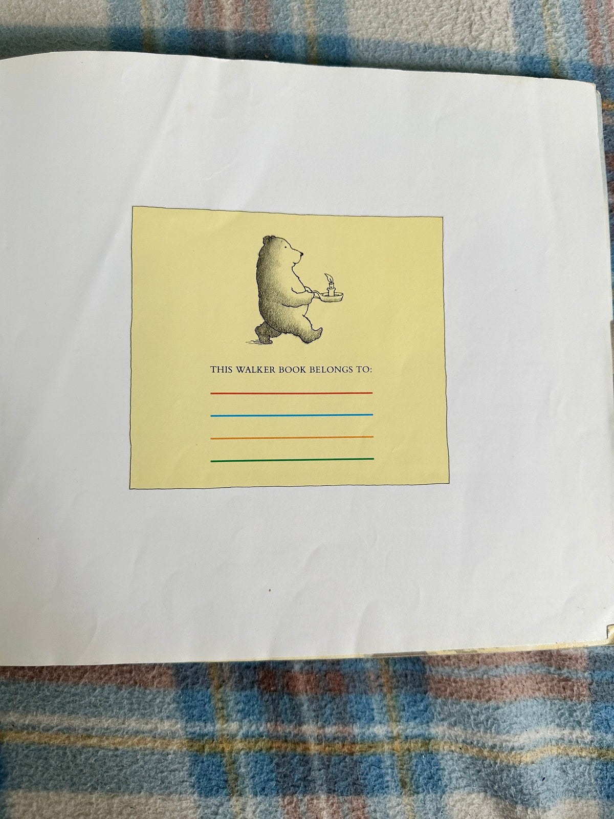 1993 We’re Going On A Bear Hunt - Michael Rosen(Helen Oxenbury illustration)Walker Books - Honeyburn Books (UK)
