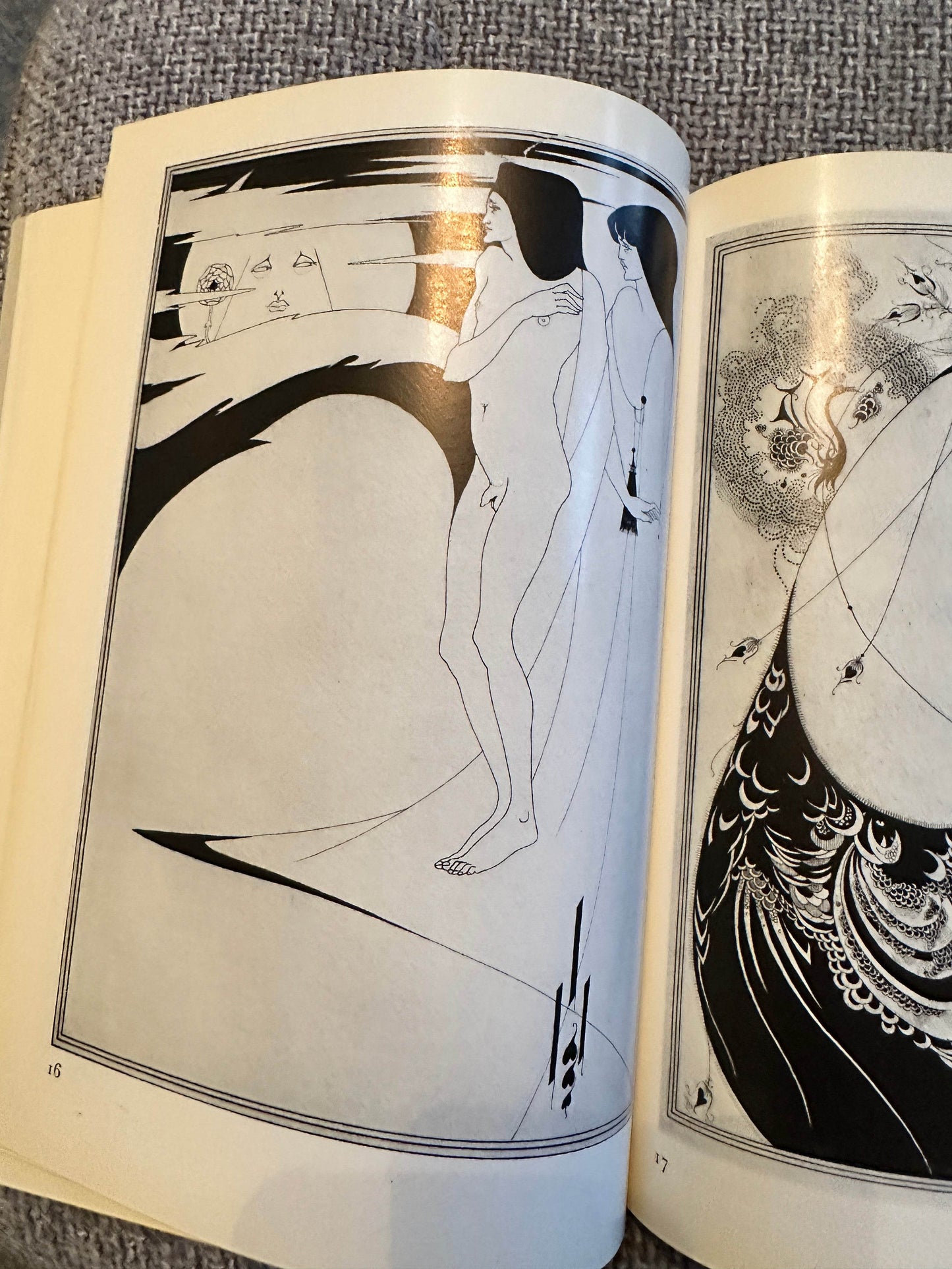 1966 Aubrey Beardsley - Brian Reade(Victoria & Albert Museum Publisher) - Honeyburn Books (UK)