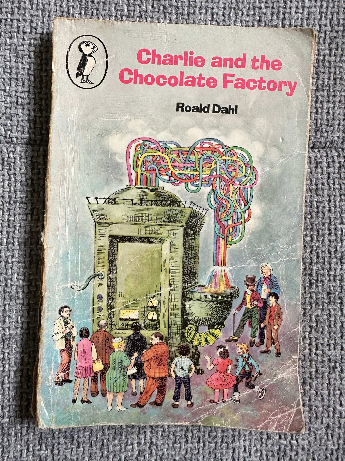 1975 Charlie & The Chocolate Factory- Roald Dahl (Faith Jaques Illust) Puffin Books