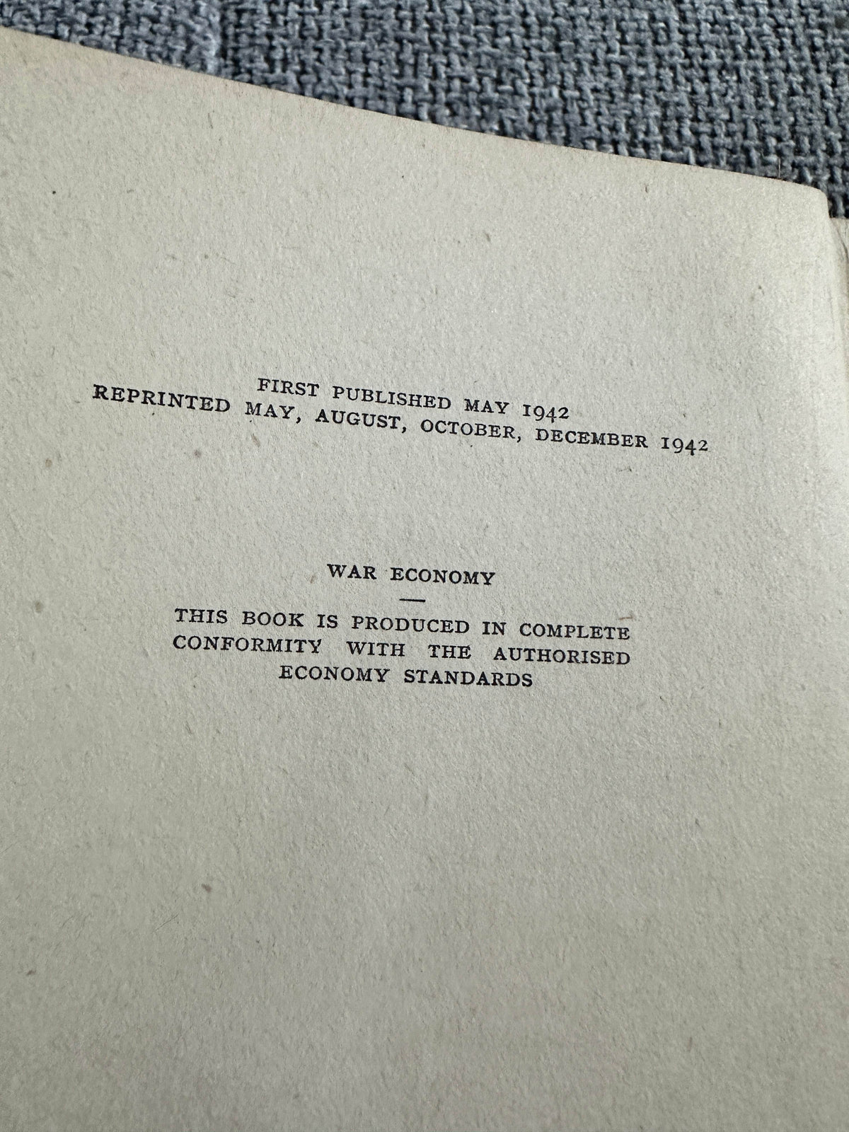 1942 A Leaf In The Storm (A Novel Of War-Swept China) - Lin Yutang(William Heinemann) - Honeyburn Books (UK)
