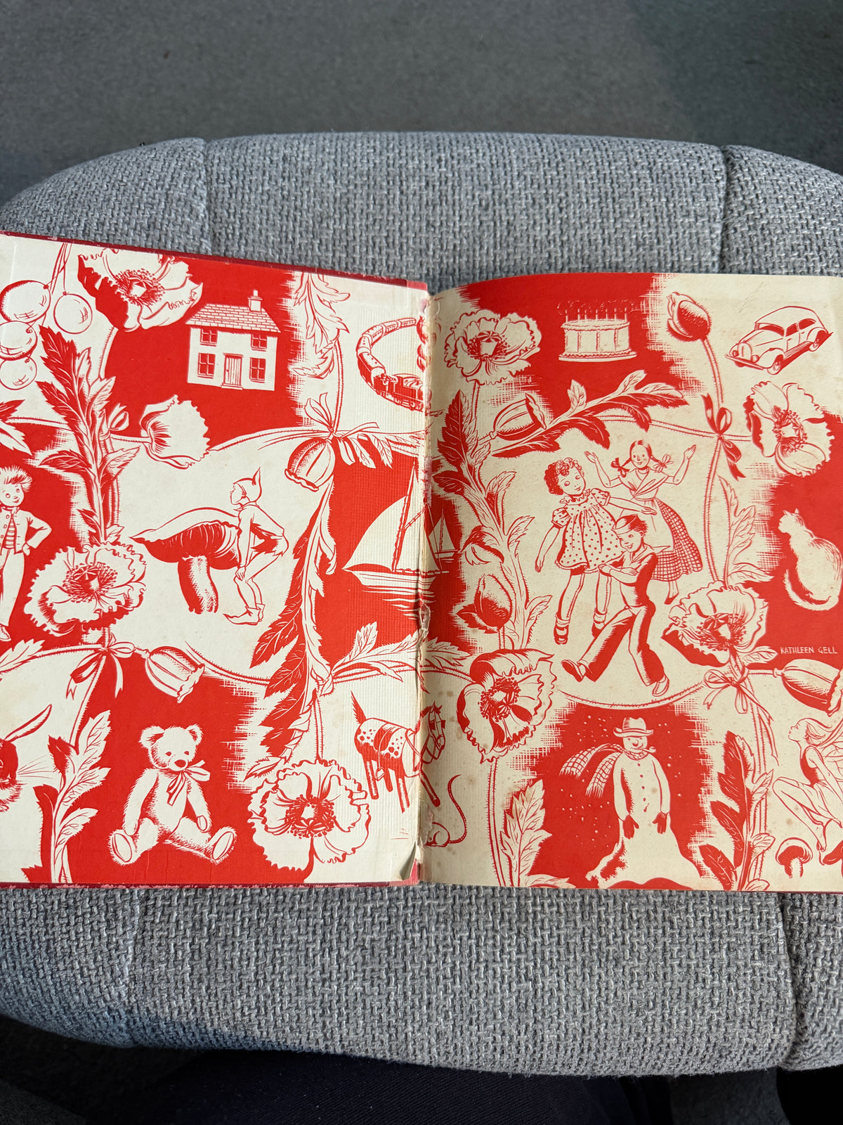 1950 Foyle’s Flower Story Book: Poppy Story Book - Enid Blyton (Kathleen Gell illust) John Gifford Ltd