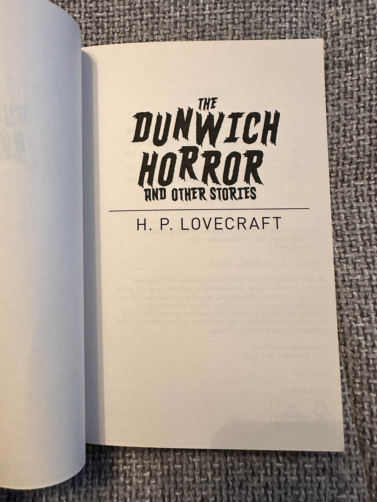 2020 The Dunwich Horror & Other Stories - H.P. Lovecraft(Arcturus Holdings Ltd) - Honeyburn Books (UK)
