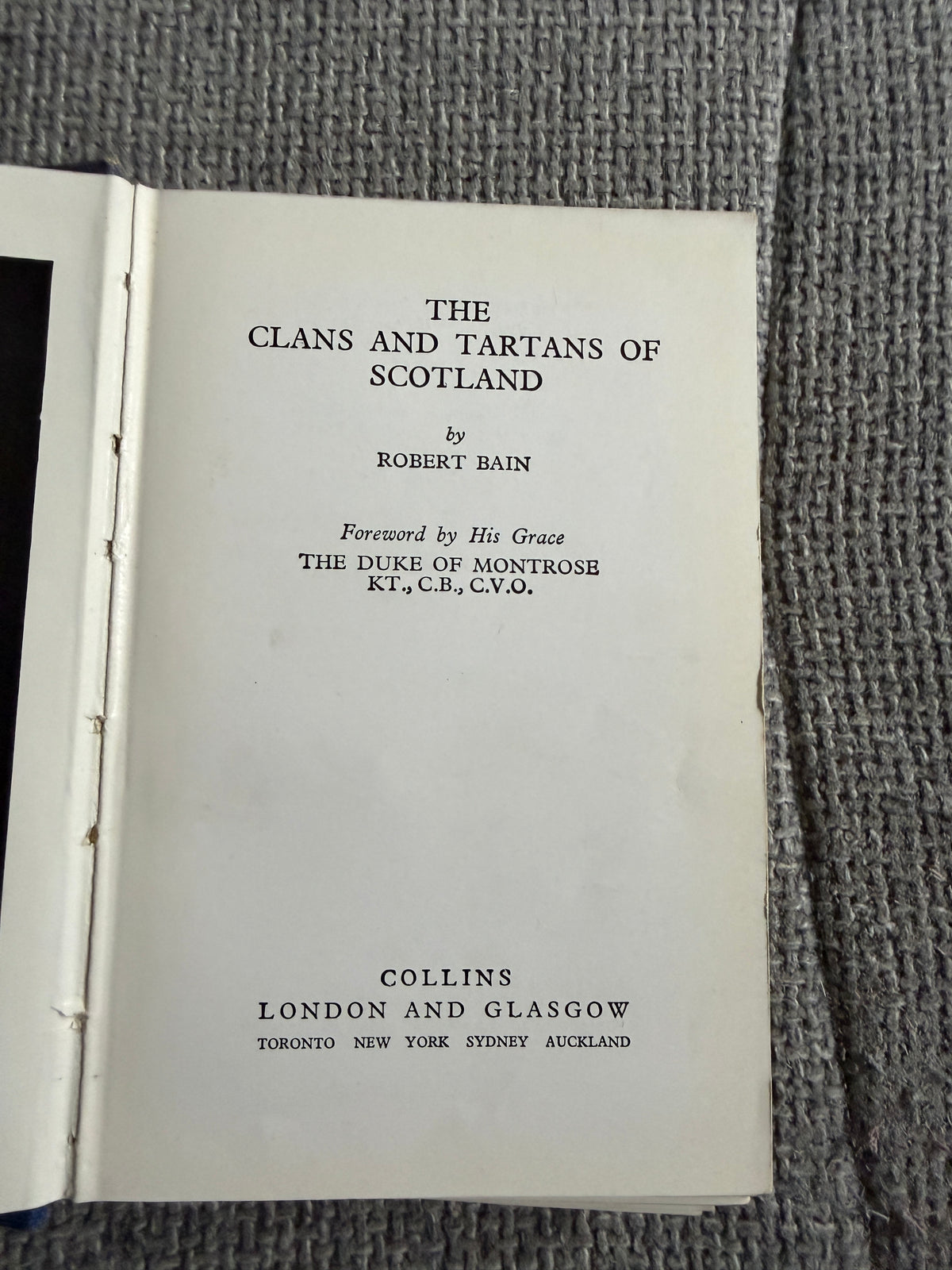 1949 The Clans & Tartans Of Scotland 🏴- Robert Bain (Collins Publisher)