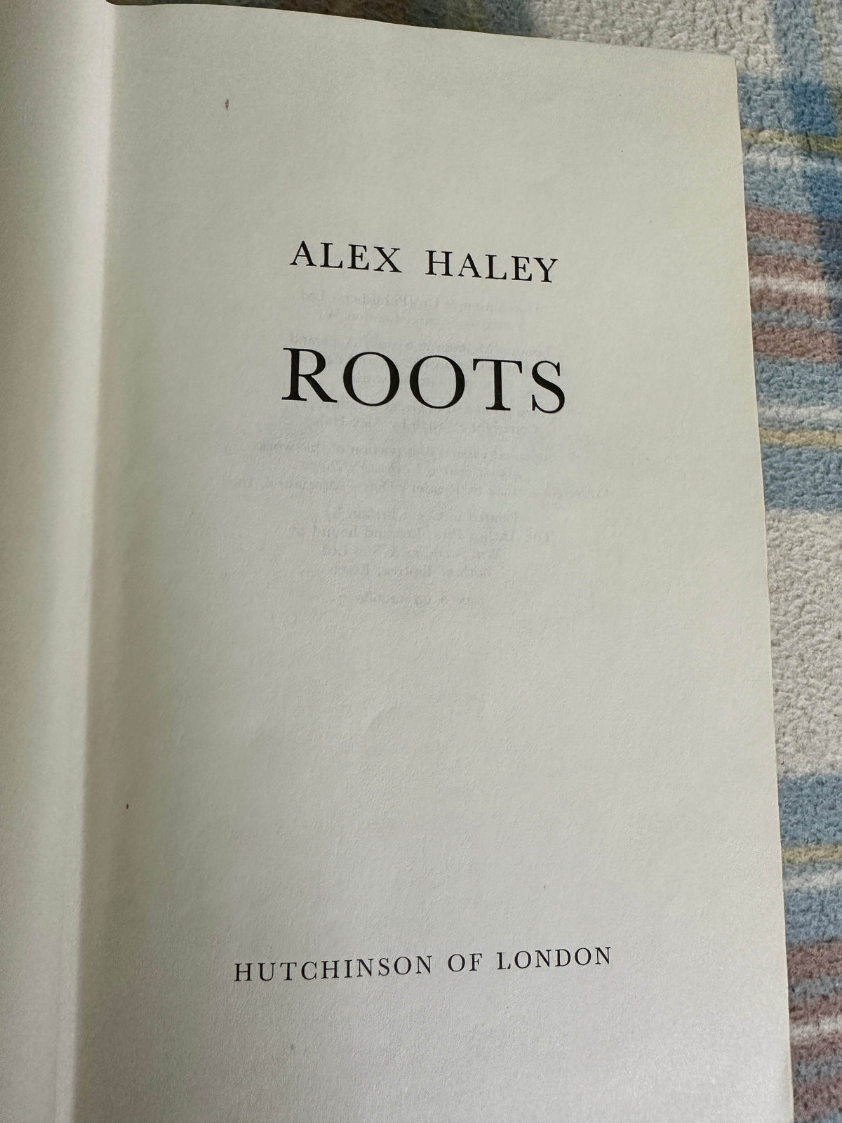 1977*1st* Roots - Alex Haley(Hutchinson) - Honeyburn Books (UK)