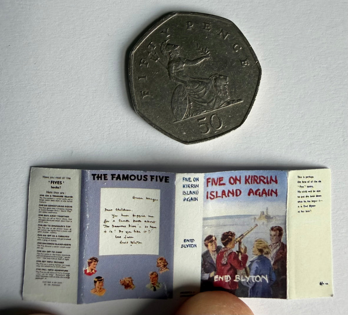 Five On Kirrin Island Again 1:12 2x3mm miniature fully opening detachable dust jacket