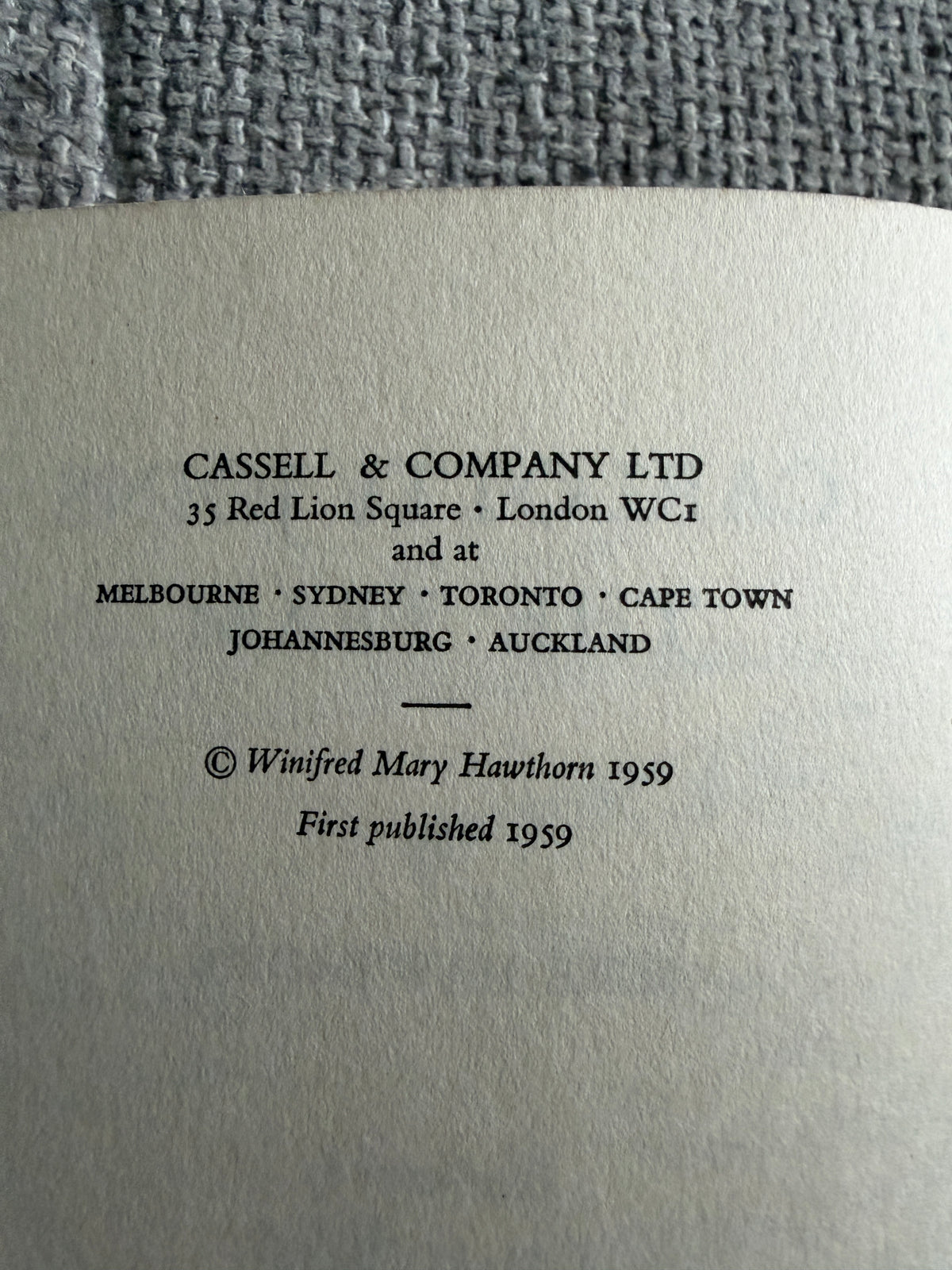 1959*1st* Carlotti Joins The Team - Mike Hawthorn (J. E. McConnell illust) Cassell Publisher
